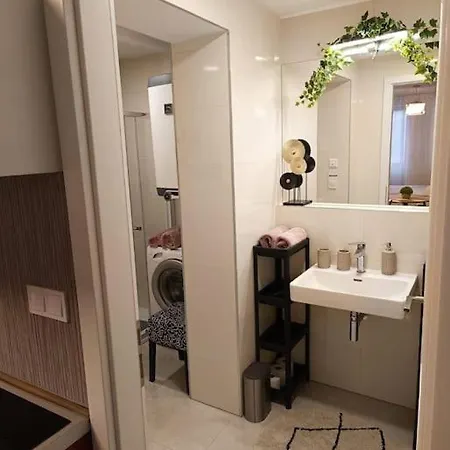 Cozy In 2 Appartement Praag